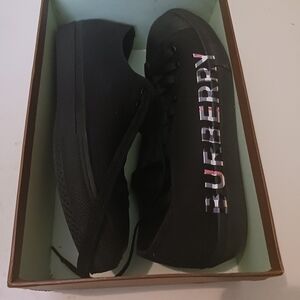 Burberry shoes